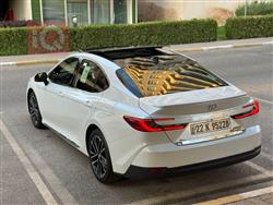 تۆیۆتا کامری